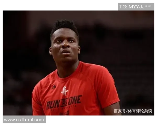 年轻足球中锋崛起之路探秘如何在竞争激烈的赛场中脱颖而出